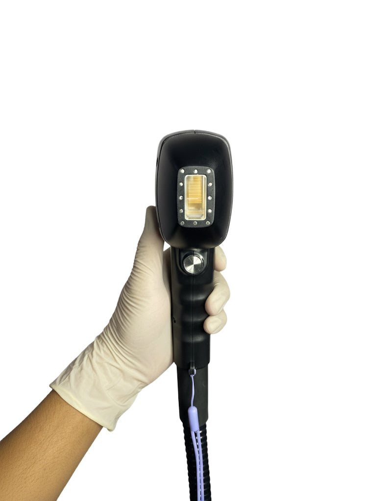 Professional 808nm Diode Laser Hair Removal Machine – 2000W Power | Sapphire Cooling